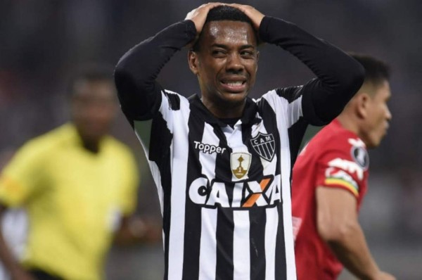 ¿Ya nadie lo quiere? El ridículo salario que cobrará Robinho para poder regresar al Santos