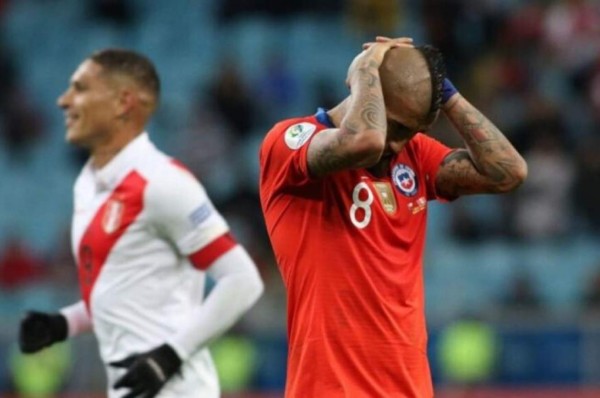 Reinaldo Rueda libera a los jugadores de Chile tras cancelarse amistoso por la crisis social&nbsp;&nbsp;