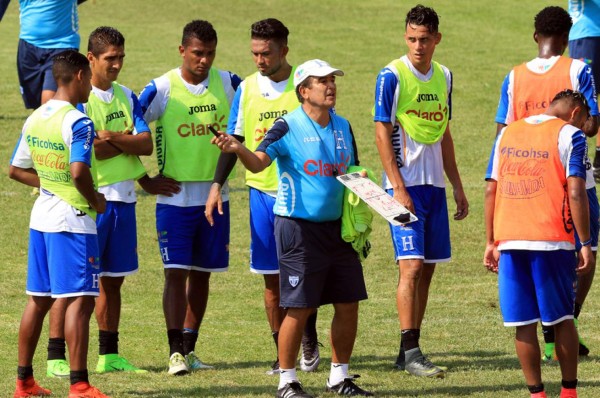 ENCUESTA: ¿Quiénes deberían ser los convocados de Pinto a Copa Oro?