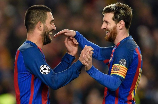 Arda Turan: El equipo que ha confirmado querer fichar al volante turco