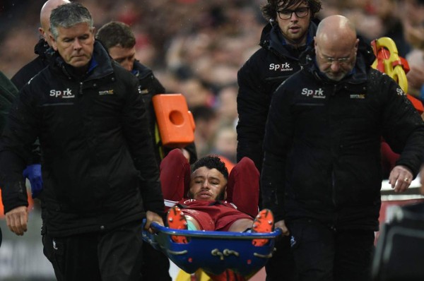 El inglés Oxlade-Chamberlain se pierde el Mundial por una lesión de rodilla