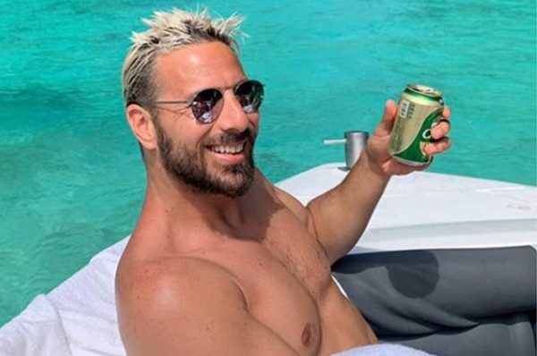 Polémica foto de Claudio Pizarro genera enfado: ''Es desafortunada por nuestra situación''