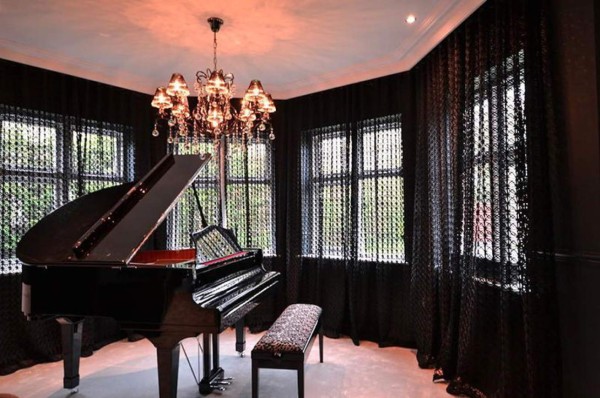 Conocé la espectacular mansión de Alexis Sánchez en Manchester