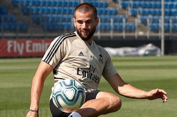 Nacho Fernández se lesiona en el Real Madrid y el club emite el parte médico