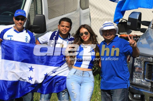¡Catrachas y ticas! Las chicas más hermosas en el Red Bull Arena