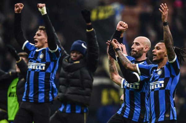 Inter, Lazio y Nápoles avanzan a cuartos de final de la Copa de Italia