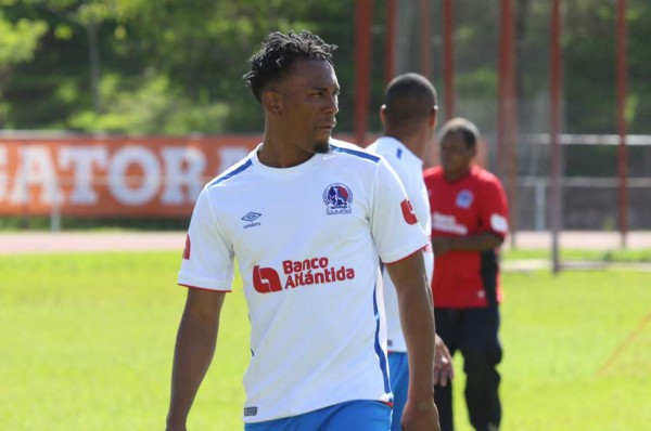 Cambio de planteamiento: Así sería el primer 11 del renovado Olimpia de Keosseián&nbsp;&nbsp;