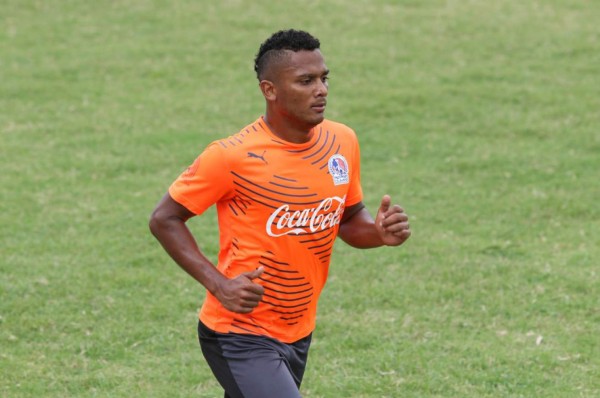 Ever Alvarado: 'Estoy prácticamente descartado del Olimpia'