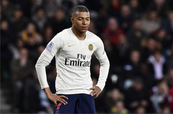 PSG busca patrocinador, se acabó el tiempo de Fly Emirates