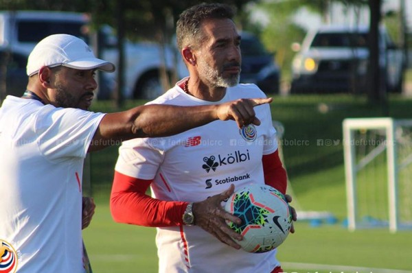 Gustavo Matosas: 'No conozco la especulación en los torneos cortos'