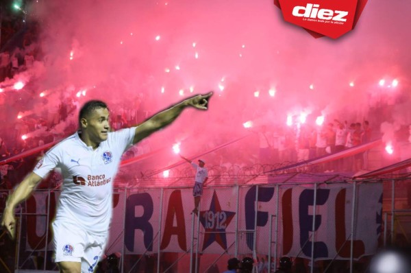 Roger Rojas lanza fuerte mensaje a los integrantes de la Ultra Fiel