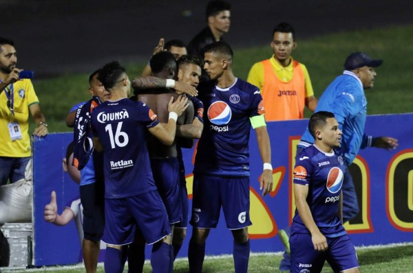 Motagua clasifica a semifinales con polémica y deja en el camino a Marathón