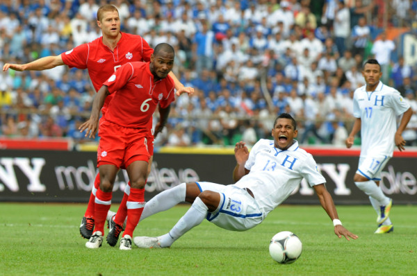 Honduras clasifica a la hexagonal al golear a Canadá