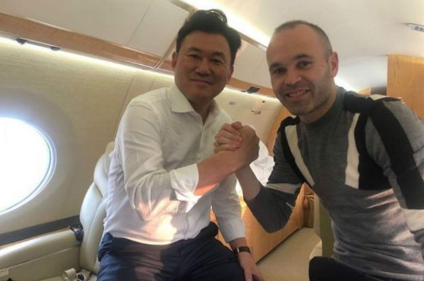 OFICIAL: Andrés Iniesta confirma que se va al fútbol de Japón