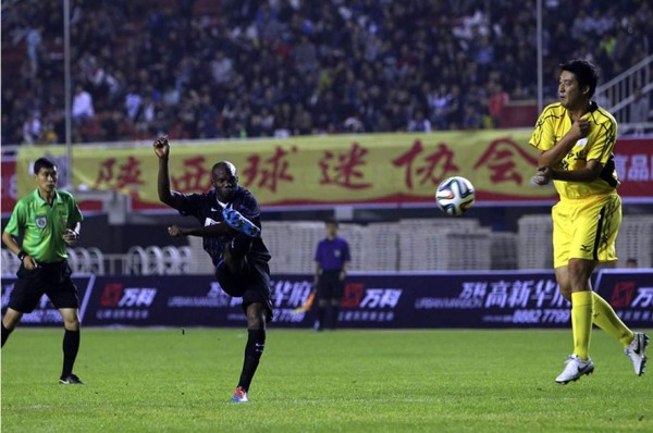 Imágenes de los mejores momentos del 'Rey David” en su época como jugador.