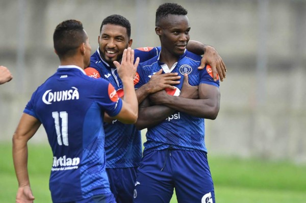 Al Motagua le va bien jugando ante los equipos panameños