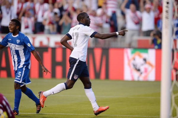 Jugadores sobrevivientes del último EEUU-Honduras en eliminatoria