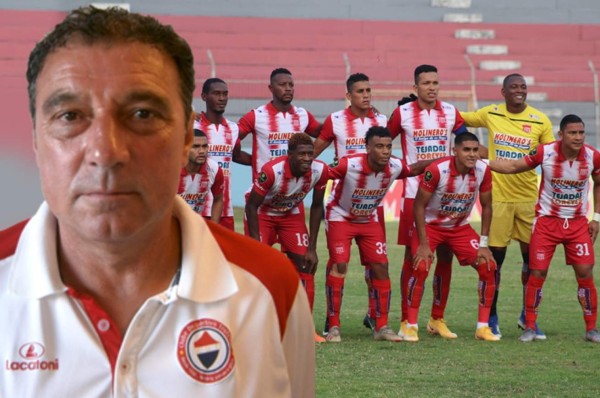 Técnico portugués Fernando Mira asume el banquillo del Vida tras a renuncia de Nerlin Membreño