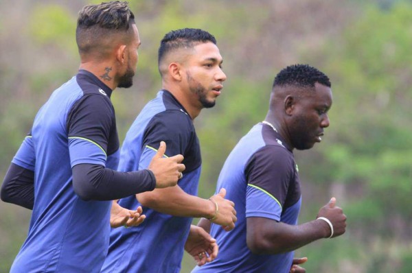 FICHAJES: Olimpia firma refuerzos; Motagua ficha central y Elis dejaría la MLS