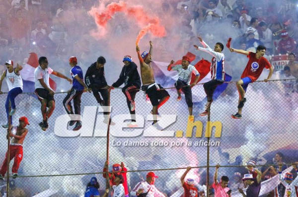 NO VISTE POR TV: Bellezas, colorido y curiosidades en el Real España-Olimpia