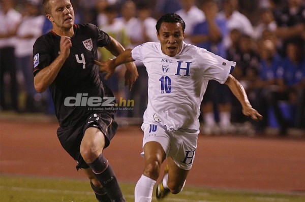 ¡Solo cuatro ex compañeros! Mario Martínez y su 11 histórico de la Selección de Honduras