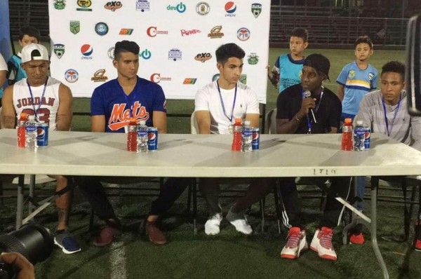 ¡Notables jugadores! Estos son los Atletas del Reino que jugarán amistoso en La Pradera
