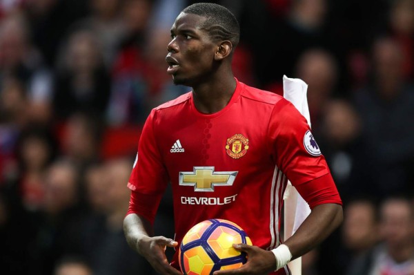 Agreden a Paul Pogba por negarse a regalar un autógrafo