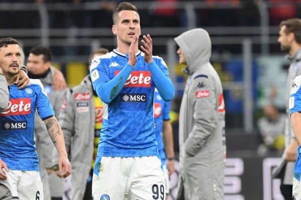 Napolés pega primero ante el Inter de Milán en semifinales de la Copa de Italia