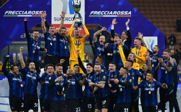 $!Los jugadores del Inter se consagraron campeones de la Supercopa de Italia.