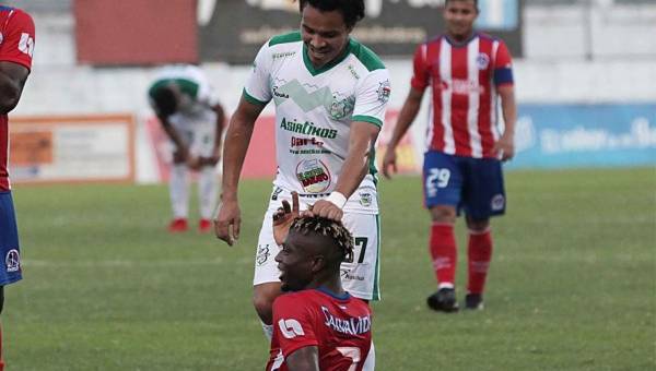 Rambo de León salio molesto tras el empate 0-0 ante Olimpia.