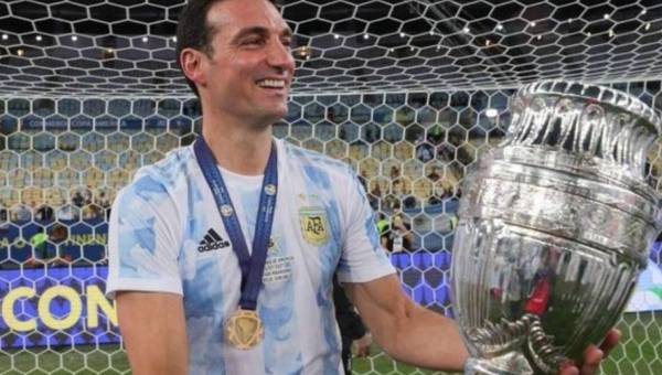 'Es un título grandísimo', dice Scaloni, entrenador de la selección de Argentina.