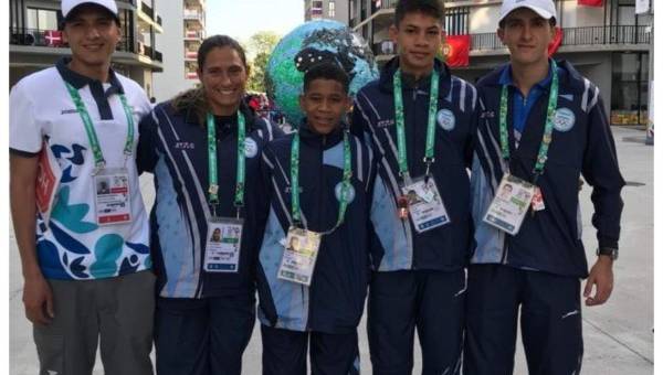 Los cuatro atletas catrachos han disfrutado a lo grande la inaugración de la tercera edición de los Juegos Olimpicos de la Juventud en Buenos Aires.