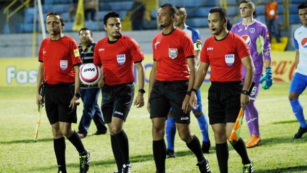 Los árbitros hondureños, Saíd Martínez, Walter López y Cristian Ramírez, pitarán el partido entre Cruz Azul y Los Ángeles FC de la Champions de Concacaf.