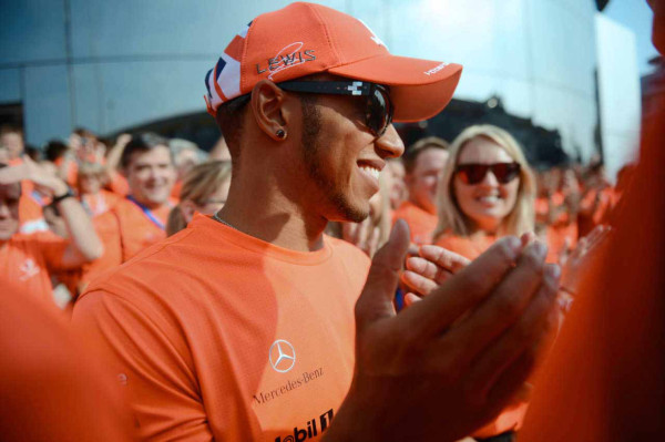 Fórmula Uno: Lewis Hamilton gana Gran Premio de Italia