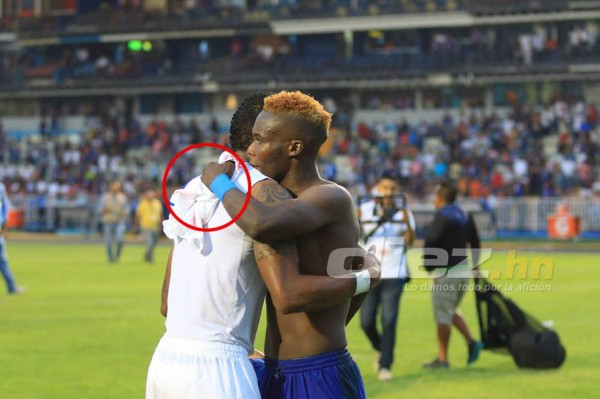 NO SE VIO POR TV: Wilson se saca la furia con Martínez y Rubilio hace gesto de crack a Costly&nbsp;&nbsp;