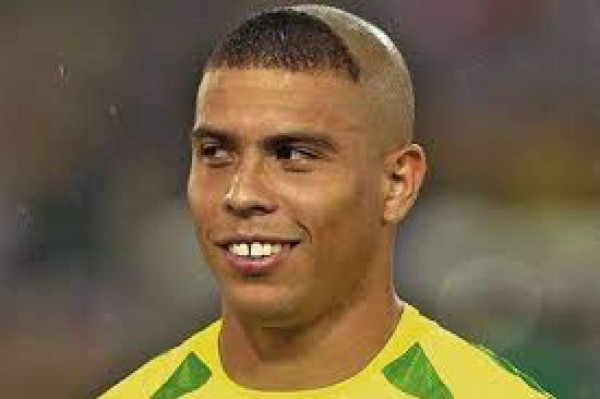 Top: Los peinados más exóticos que se han visto con los futbolistas