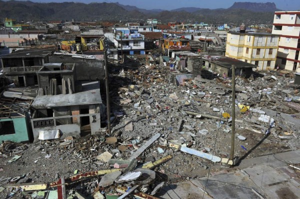 EN FOTOS: El desastre, dolor y muerte que dejó Matthew por Haití