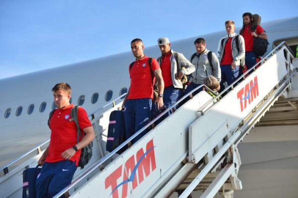 Estados Unidos arribó a Sao Paulo, sin Klinsmann