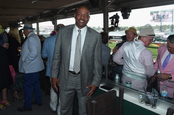 Lluvia de famosos y colorido en el Derby de Kentucky que ganó el puertorriqueño John Velázquez