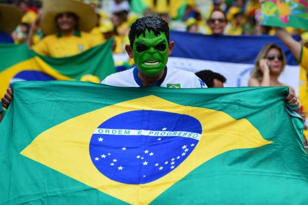 Ambiente en partido Brasil Mexico