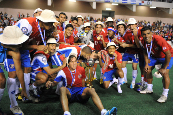 Costa Rica le arrebata la copa a Honduras.