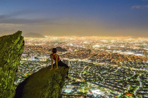 Melanie Pavola, la guapa aficionada mexicana que se ilusiona con el mundial
