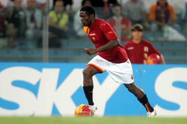 Antony Lozano, el último hondureño que se ha rozado con grandes cracks