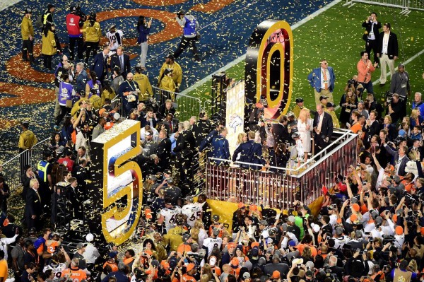 Así celebraron los Broncos de Denver su título de Super Bowl