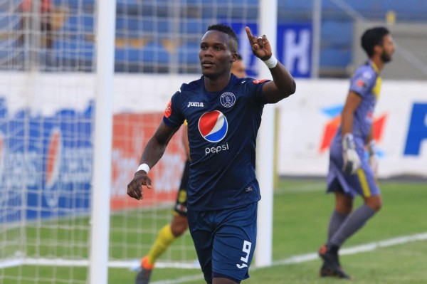 El 11 ideal de todos los tiempos en Motagua para Eddy Atala, presidente azul