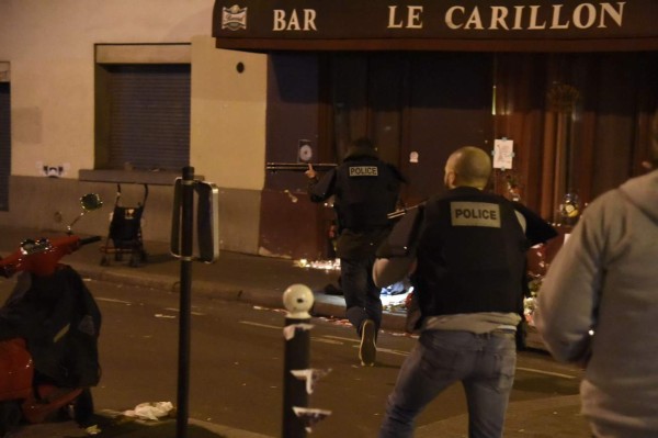 FOTOS: Falsa alarma provoca una estampida de pánico en París