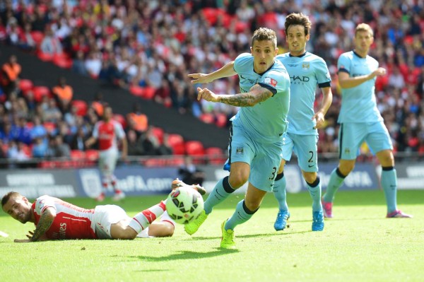 Arsenal es campeón de la Community Shield de Inglaterra