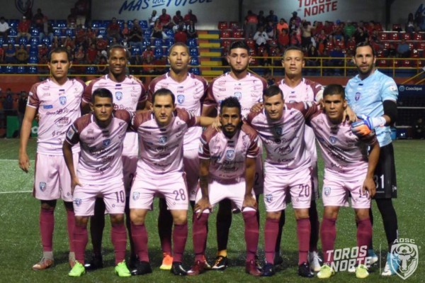 Increíble: Los 13 mejores clubes de Centroamérica, con ¡11 de Costa Rica!