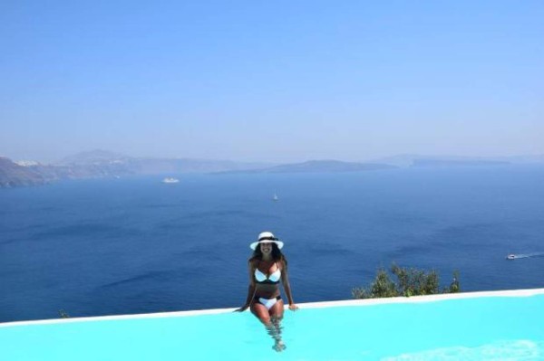 Hace bikinis con material reciclado: Así es Kaylee Ramman, la prometida del nuevo fichaje del Manchester City