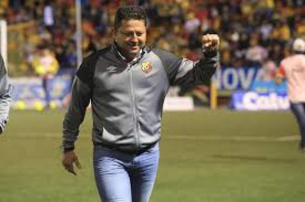 TOP: Diego Vázquez, entre mejores los entrenadores de América, según Football World Rankings